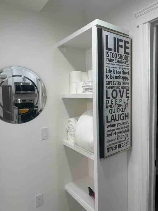 Award Winning Boho Paradise Sunlit Modern Suite Calgary Exterior photo